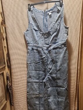 VENUS Light Blue Sleeveless Denim Jumpsuit